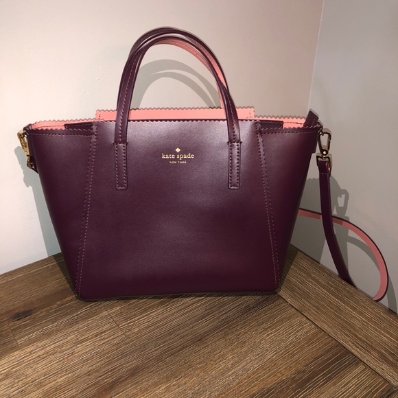 Kate Spade purse! - Picture 3 of 6